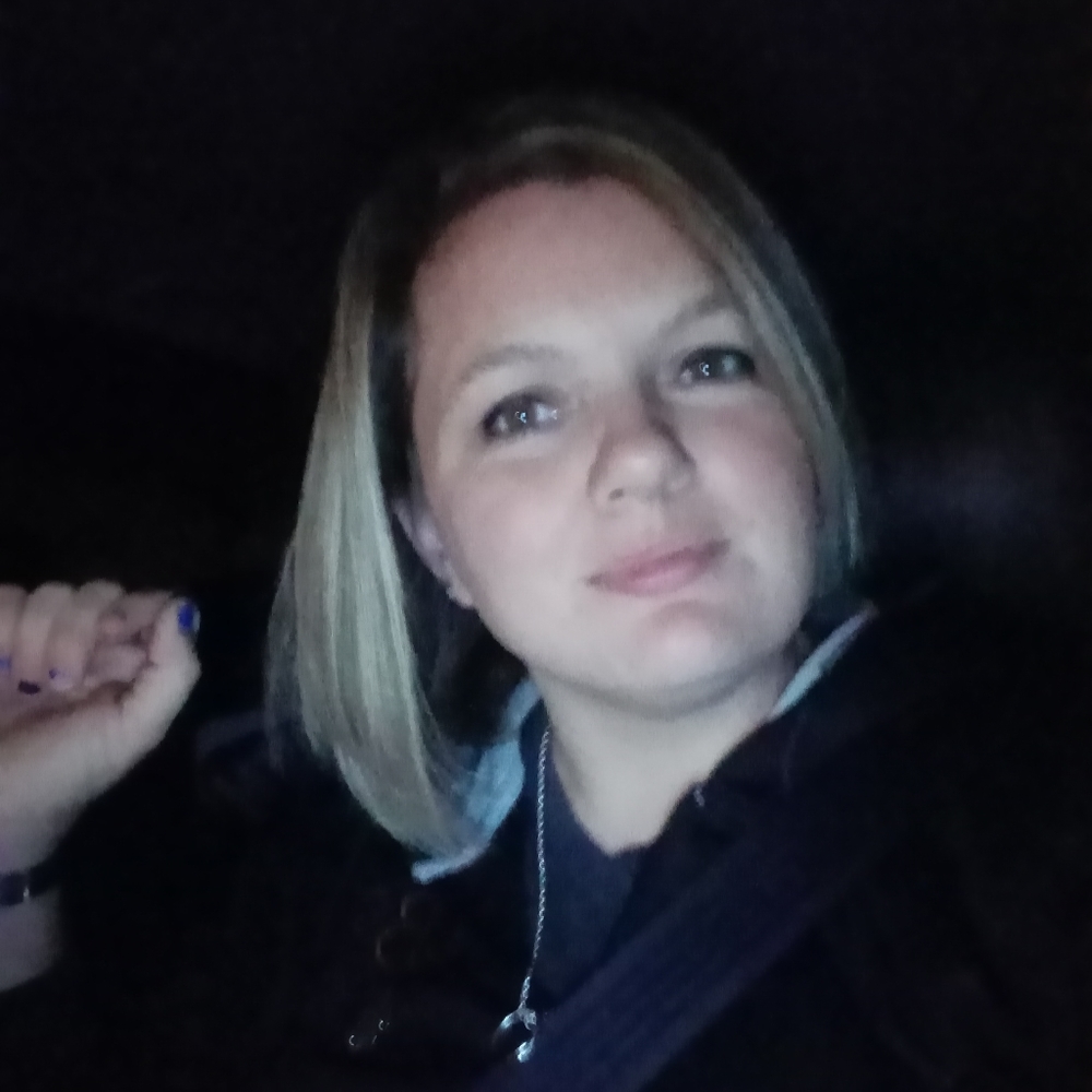 Meet your Posher, Robyn